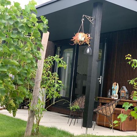 Life Contains Beautiful Things Villa Almere Ngoại thất bức ảnh